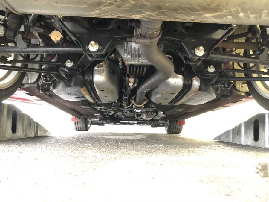 Днище и подвеска Mazda RX-8 2005 года  (фото 186 из 197)